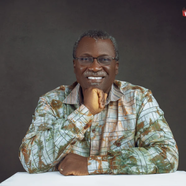 Dr. Tunde Adegbola